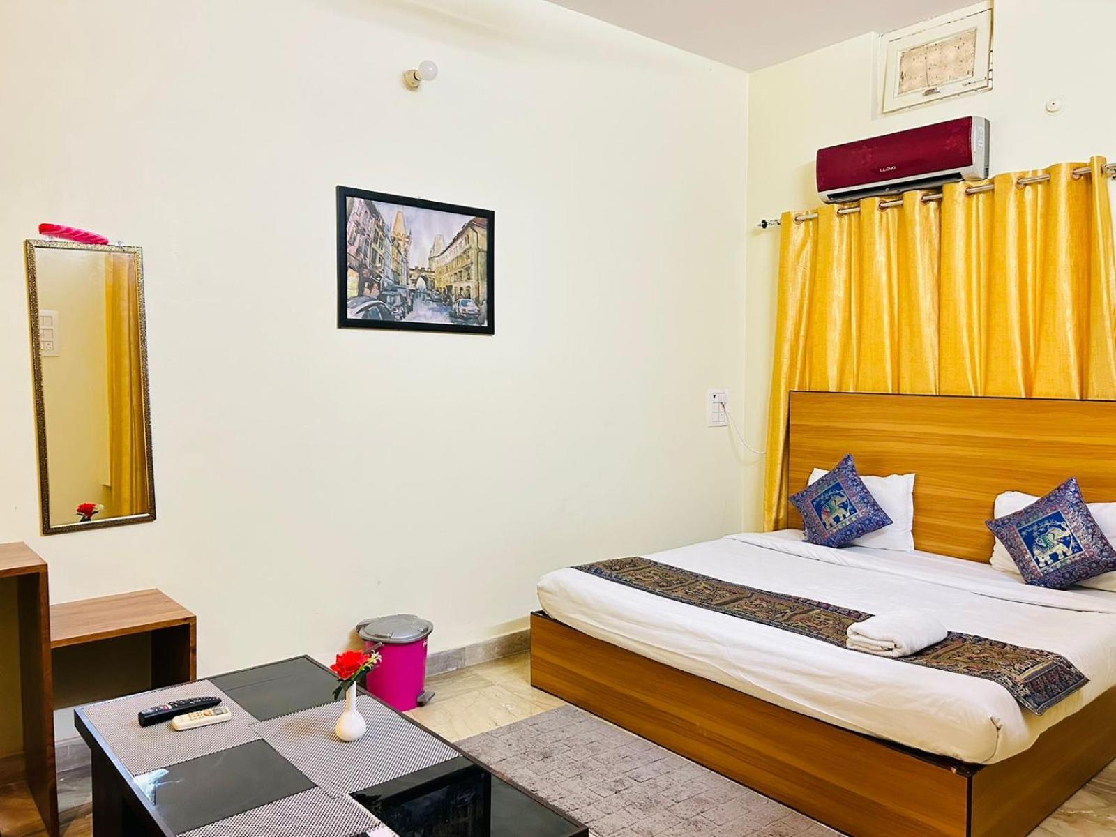 Shankar Vilaas -A Boutique Stay Forigners Choice Near Ghats And Temples Varanasi Exterior photo