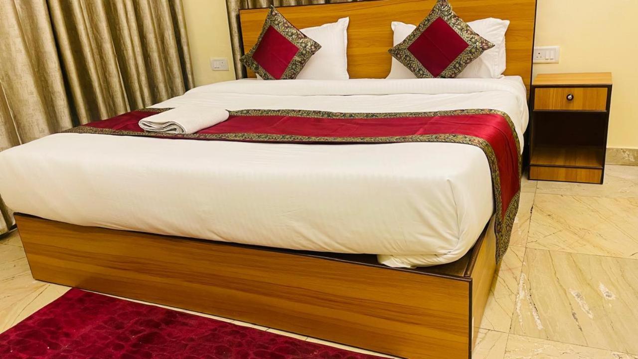 Shankar Vilaas -A Boutique Stay Forigners Choice Near Ghats And Temples Varanasi Exterior photo
